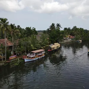 the-lake-paradise-resort.hotels-alappuzha.com/